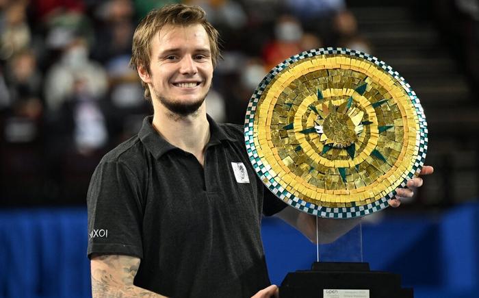 书写自己的 书写自己的